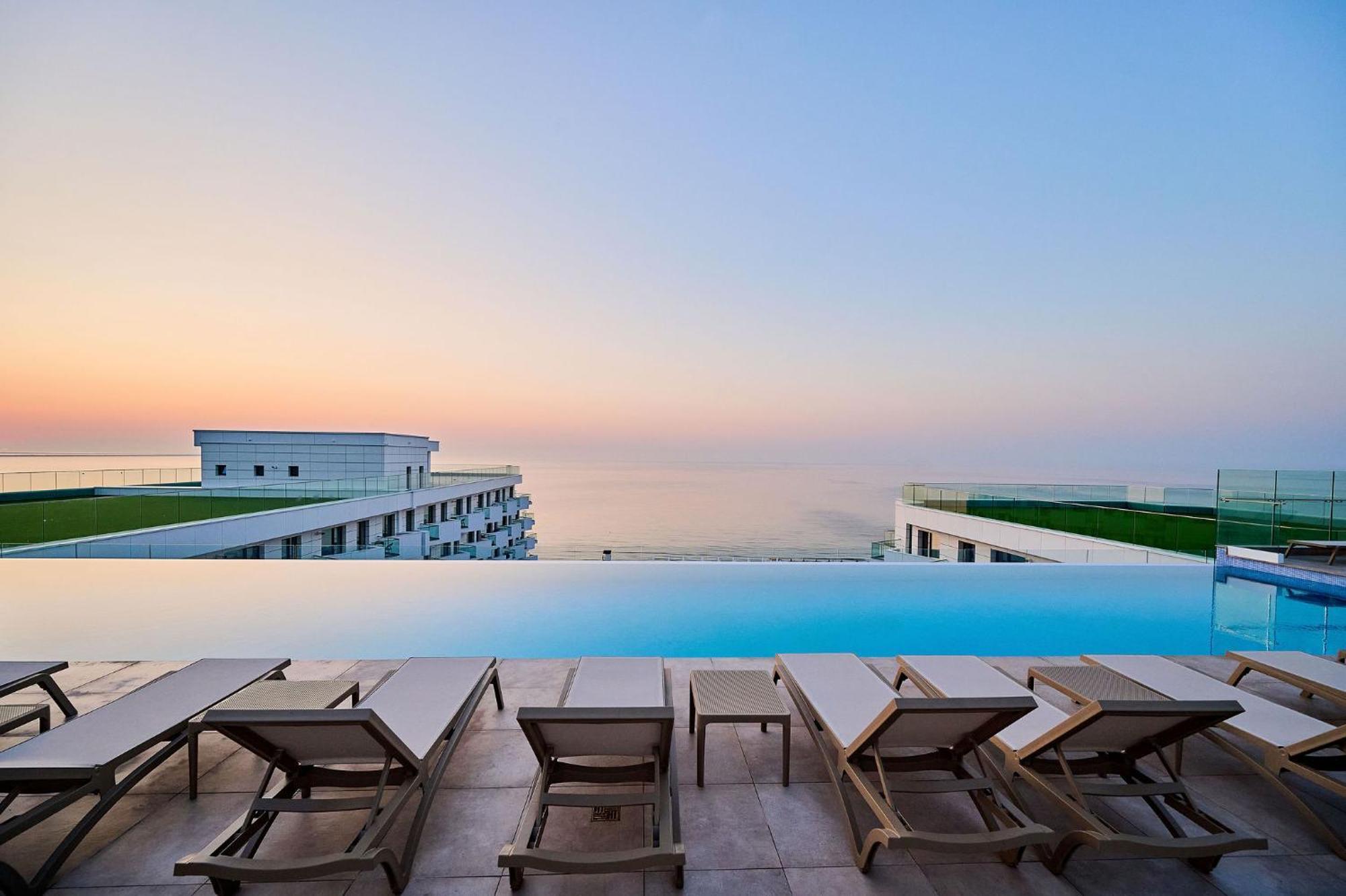 Seaview Luxury Studio In Infinity Beach Resort Mamaia Exterior foto